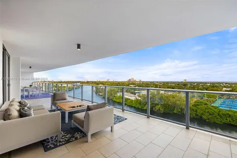 $2,400,000 | 1180 North Federal Highway, Unit 1102, Fort Lauderdale, FL 33304