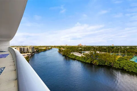 $2,400,000 | 1180 North Federal Highway, Unit 1102, Fort Lauderdale, FL 33304