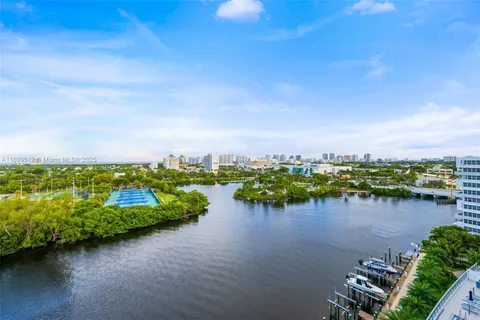$2,400,000 | 1180 North Federal Highway, Unit 1102, Fort Lauderdale, FL 33304