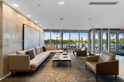 $2,400,000 | 1180 North Federal Highway, Unit 1102, Fort Lauderdale, FL 33304