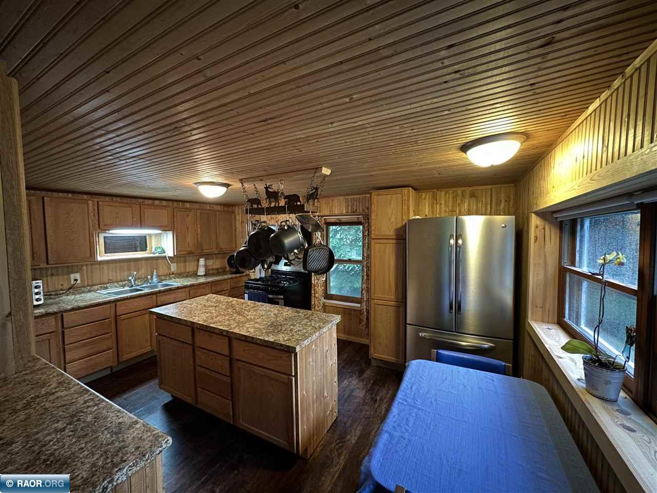 7409 Sand Lake Road Britt, MN 55710 - Photo 3 of 16 Gallery Image 3