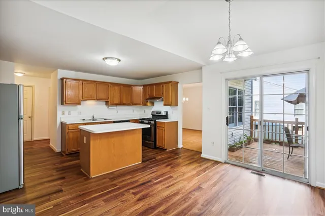 $3,650 | 18518 Gingerbread Lane, Gaithersburg, MD 20877