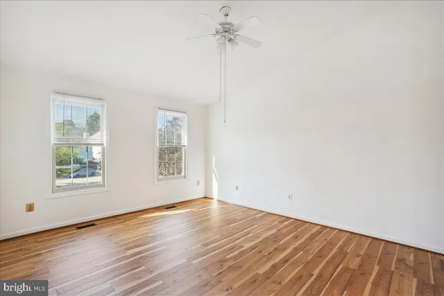 $3,650 | 18518 Gingerbread Lane, Gaithersburg, MD 20877