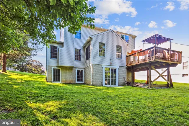 $3,650 | 18518 Gingerbread Lane, Gaithersburg, MD 20877