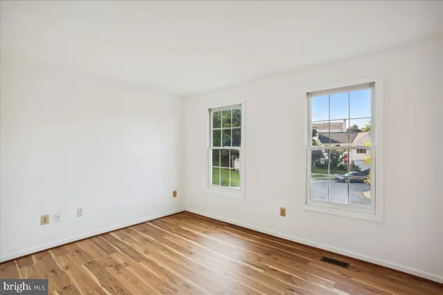 $3,650 | 18518 Gingerbread Lane, Gaithersburg, MD 20877