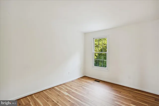 $3,650 | 18518 Gingerbread Lane, Gaithersburg, MD 20877