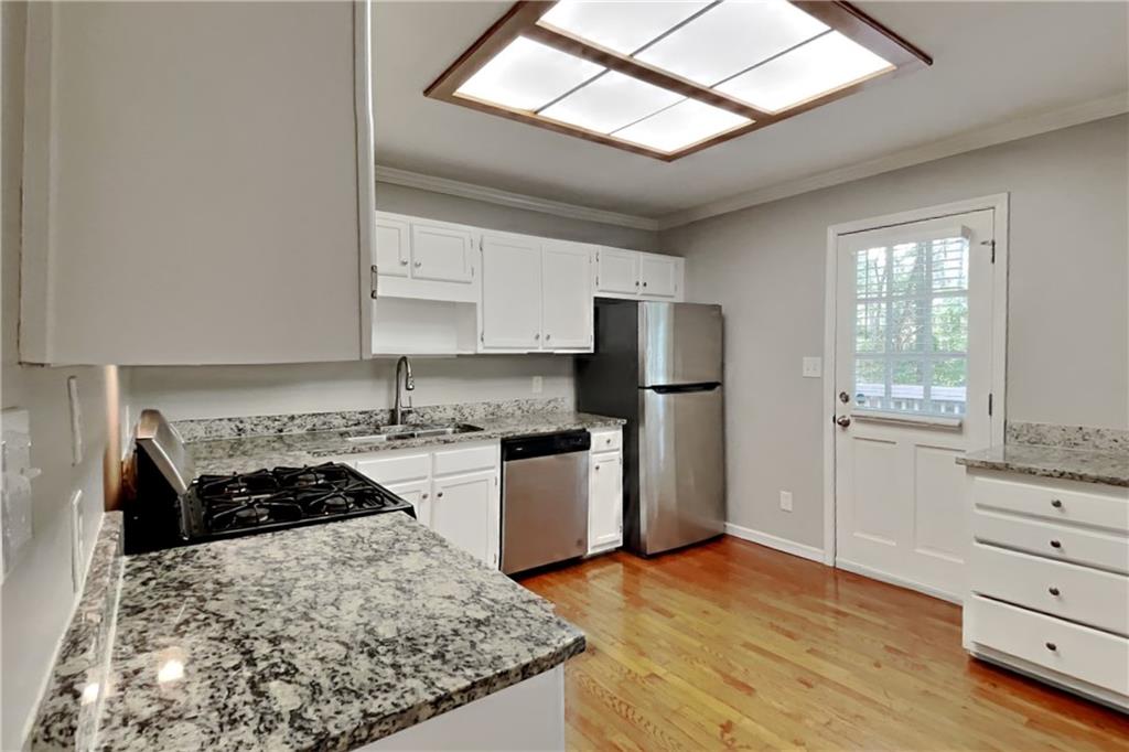 1746 Charrington Way Powder Springs, GA 30127 - Photo 4 of 20