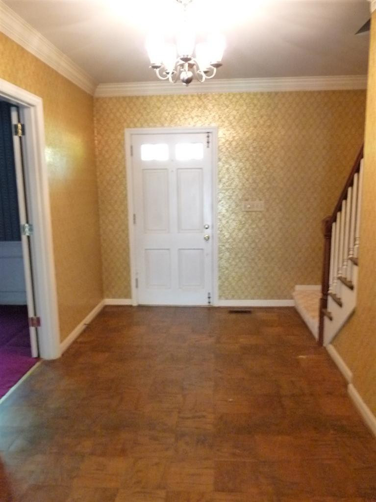 145 Penwood Road Fort Mitchell, KY 41017 - Photo 8 of 13 Gallery Image 8