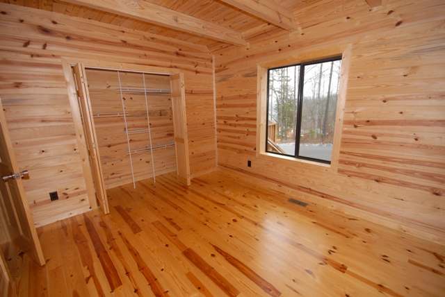 121 Briar Court, Unit HARBOR Seneca, SC 29672 - Photo 17 of 24 Gallery Image 17