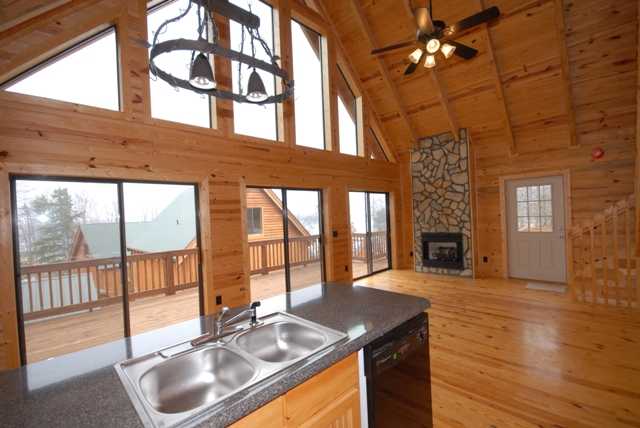 121 Briar Court, Unit HARBOR Seneca, SC 29672 - Photo 3 of 24 Gallery Image 3