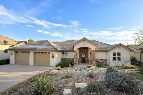 $1,200,000 | 2015 Kleck Road, Paso Robles, CA 93446