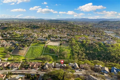 $1,200,000 | 2015 Kleck Road, Paso Robles, CA 93446