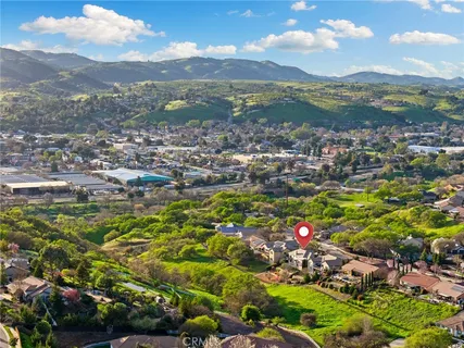 $1,200,000 | 2015 Kleck Road, Paso Robles, CA 93446