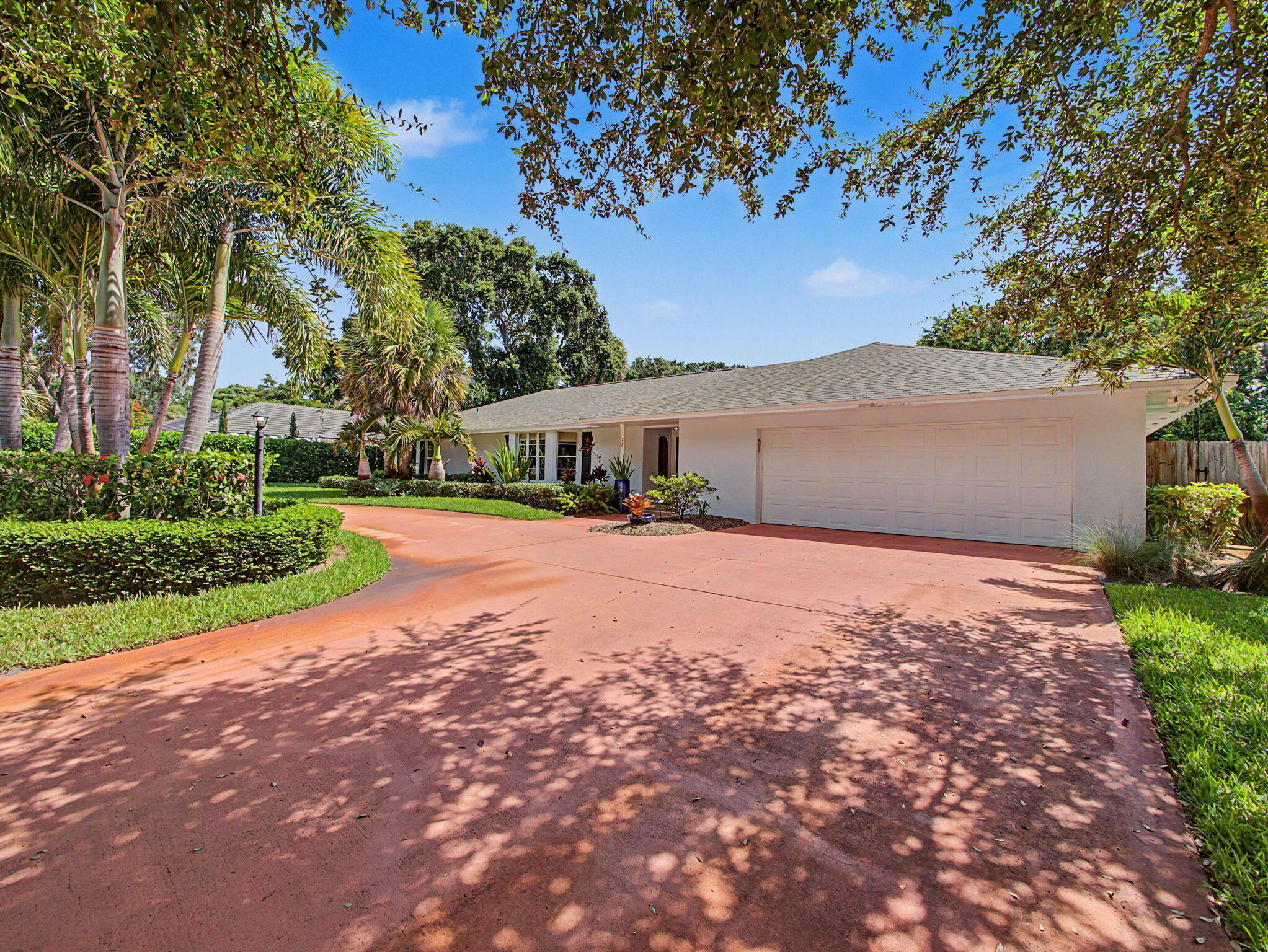 22 Banyan Road Sewall's Point, FL 34996 - Photo 2 of 47 1-web-or-mls-001