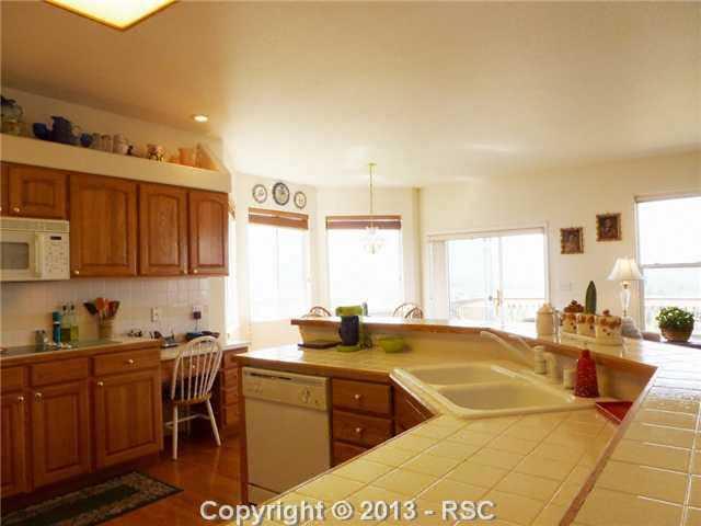 12172 Stanley Canyon Road Colorado Springs, CO 80921 - Photo 5 of 25 Gallery Image 5