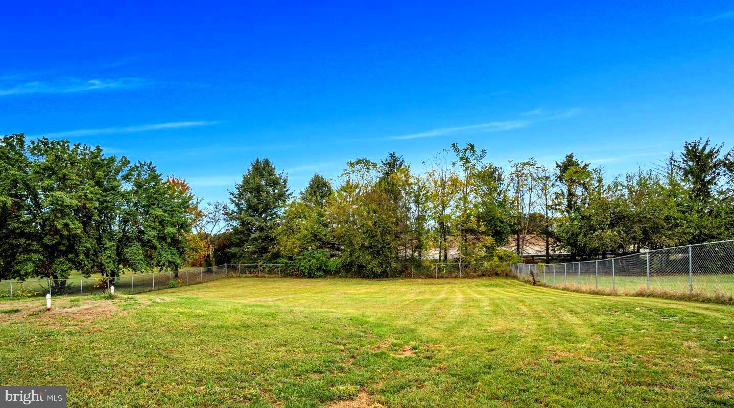 2143 Newville Road Carlisle, PA 17015 - Photo 2 of 34