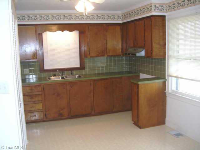304 East Dalton Road King, NC 27021 - Photo 5 of 7 Other.