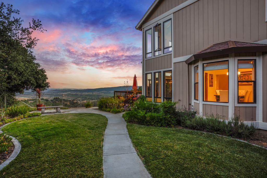 3900 Blue Oaks Road Gilroy, CA 95020 - Photo 43 of 50 Gallery Image 43