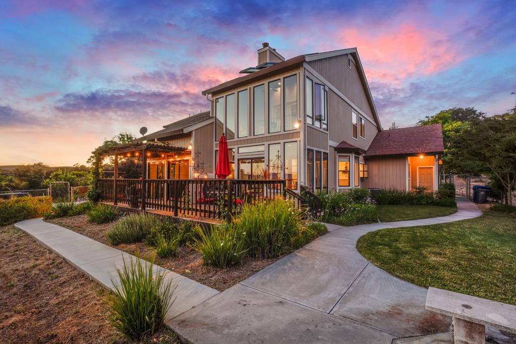 3900 Blue Oaks Road Gilroy, CA 95020 - Photo 45 of 50 Gallery Image 45