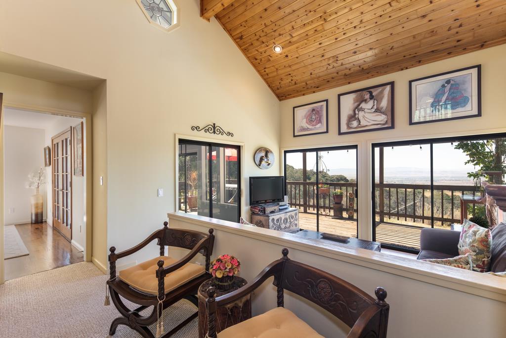 3900 Blue Oaks Road Gilroy, CA 95020 - Photo 7 of 50 Gallery Image 7