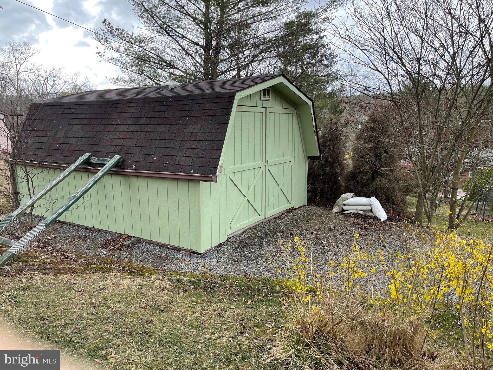 1187 Winchester Grade Road Berkeley Springs, WV 25411 - Photo 42 of 44 Garden Shed