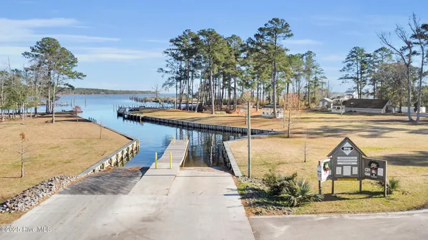 $255,000 | 16 Elm Street, Vandemere, NC 28587