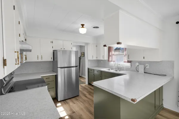 $255,000 | 16 Elm Street, Vandemere, NC 28587