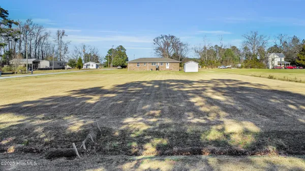 $255,000 | 16 Elm Street, Vandemere, NC 28587