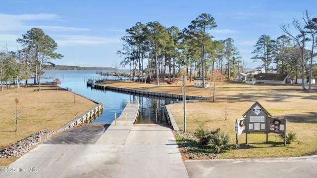 $275,000 | 16 Elm Street, Vandemere, NC 28587