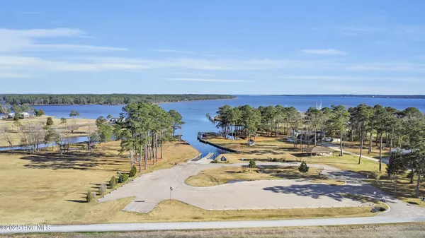 $255,000 | 16 Elm Street, Vandemere, NC 28587