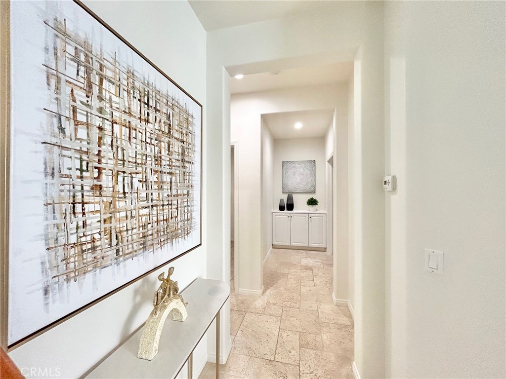 37 Roycroft Irvine, CA 92620 - Photo 5 of 14