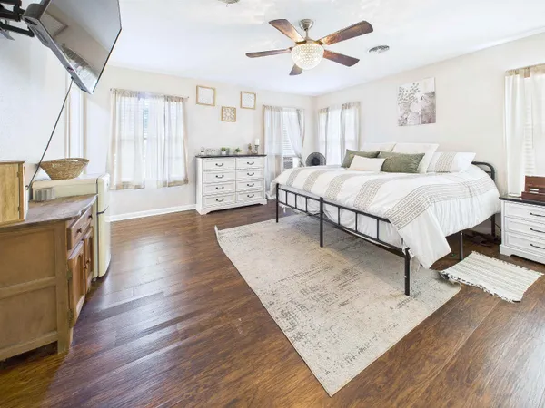 $289,000 | 515 North Quincy Street, Perry, FL 32347