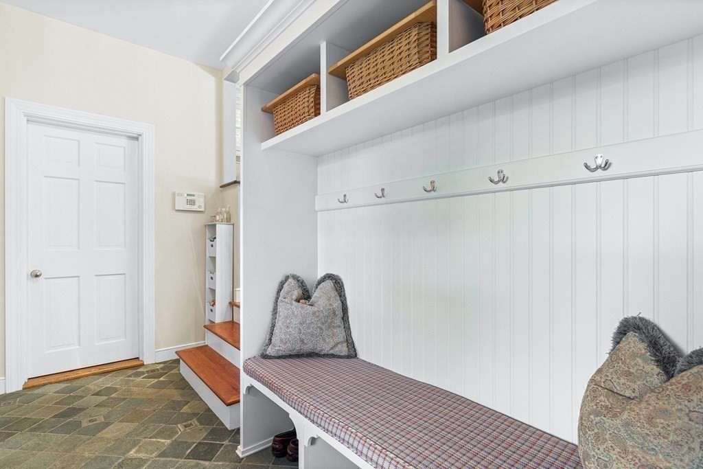 138 Hampshire Road Wellesley, MA 02481 - Photo 13 of 25 a living room with furniture