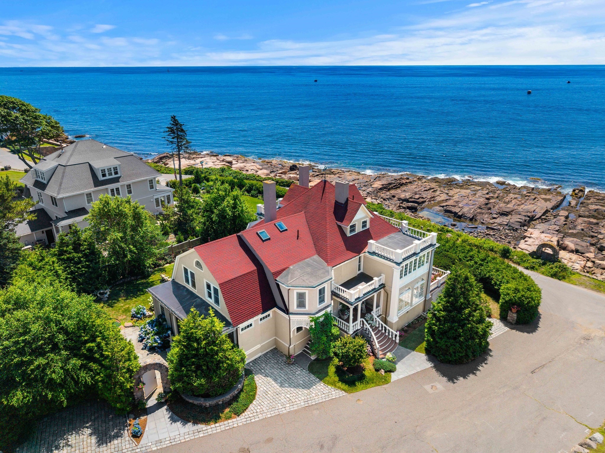 31 Shore Road Gloucester, MA 01930 - Photo 5 of 42 Gallery Image 5