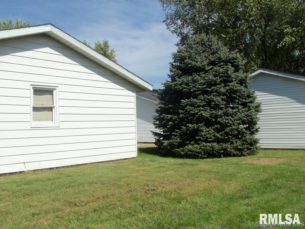 1836 Denton Street Springfield, IL 62702 - Photo 2 of 13