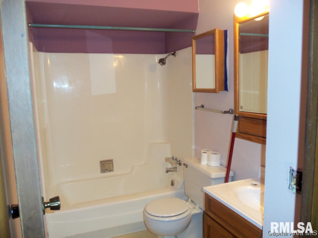 1836 Denton Street Springfield, IL 62702 - Photo 8 of 13