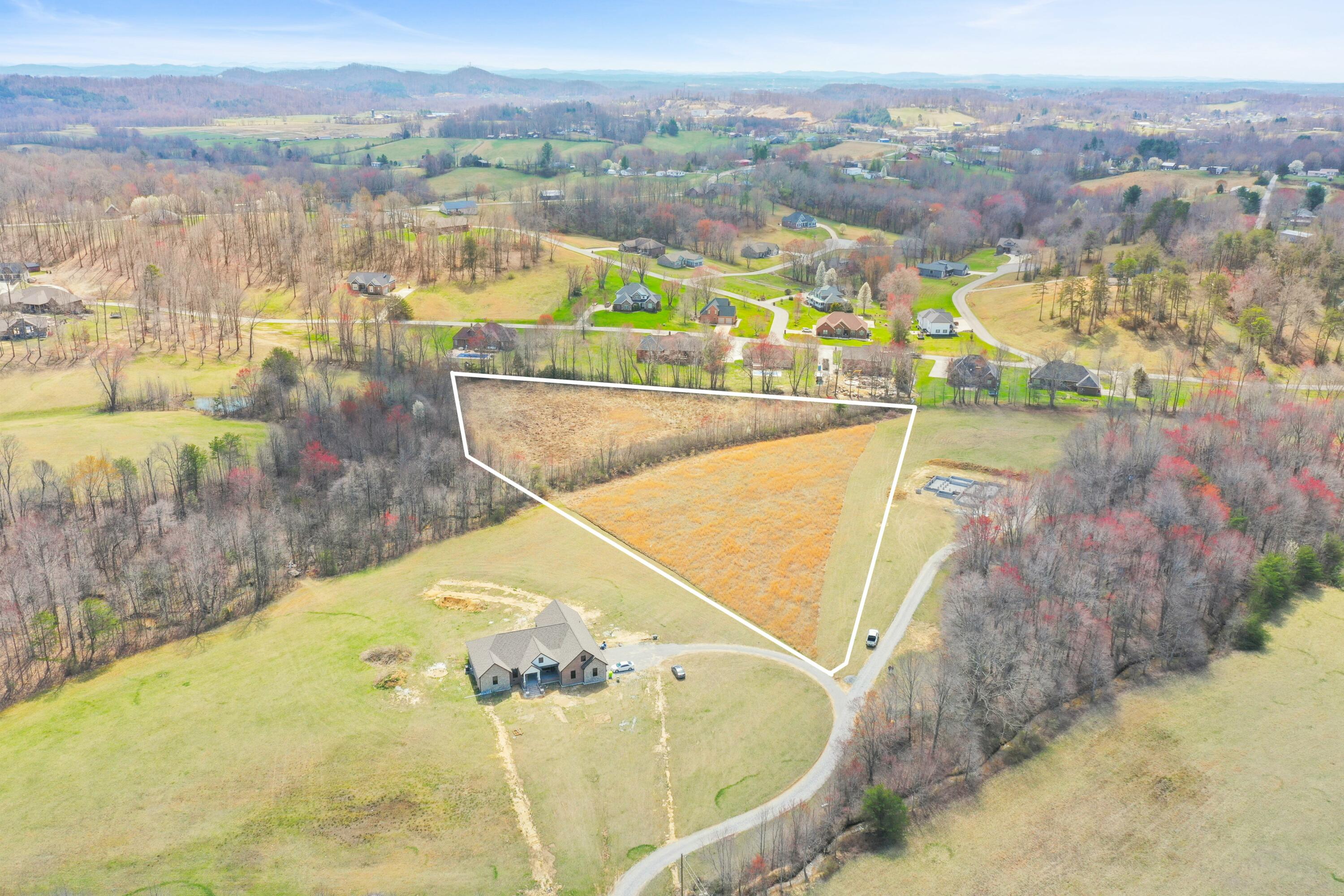14 Nora Belle Road London, KY 40741 - Photo 2 of 17 tempImage4ejse2