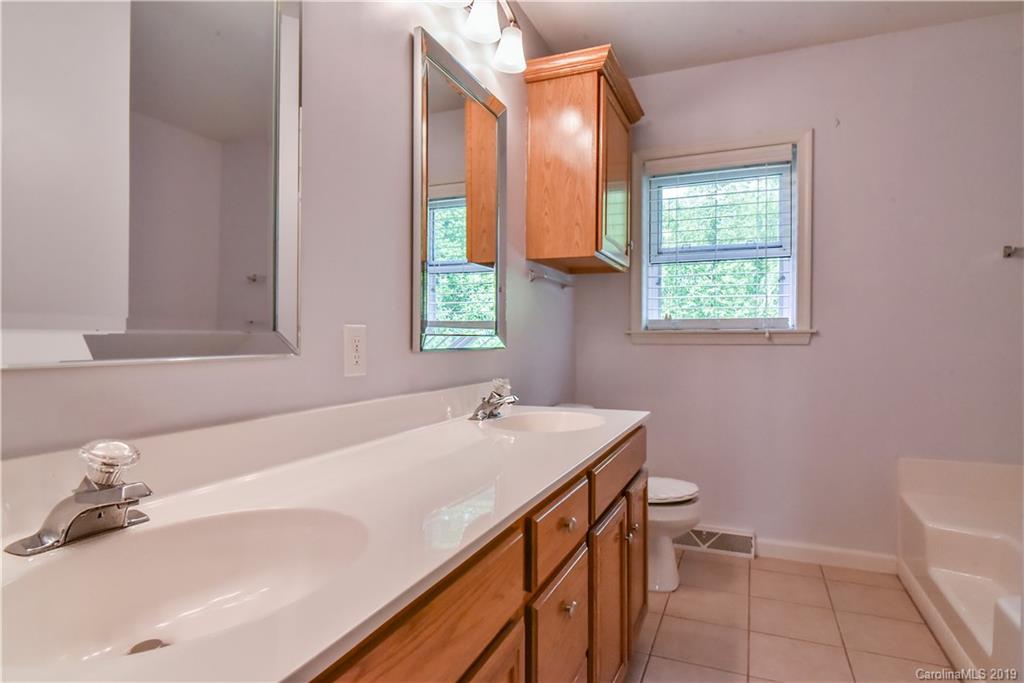 2 Spencer Road Candler, NC 28715 - Photo 22 of 31 Gallery Image 22