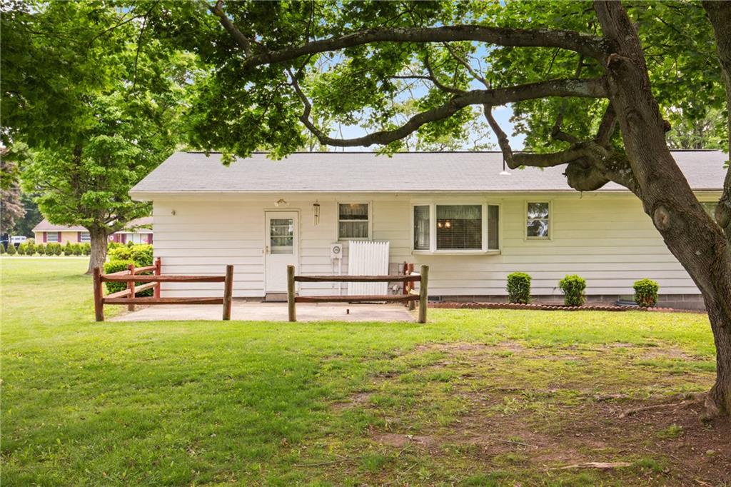 2345 Stoystown Road Friedens, PA 15541 - Photo 6 of 50 Gallery Image 6