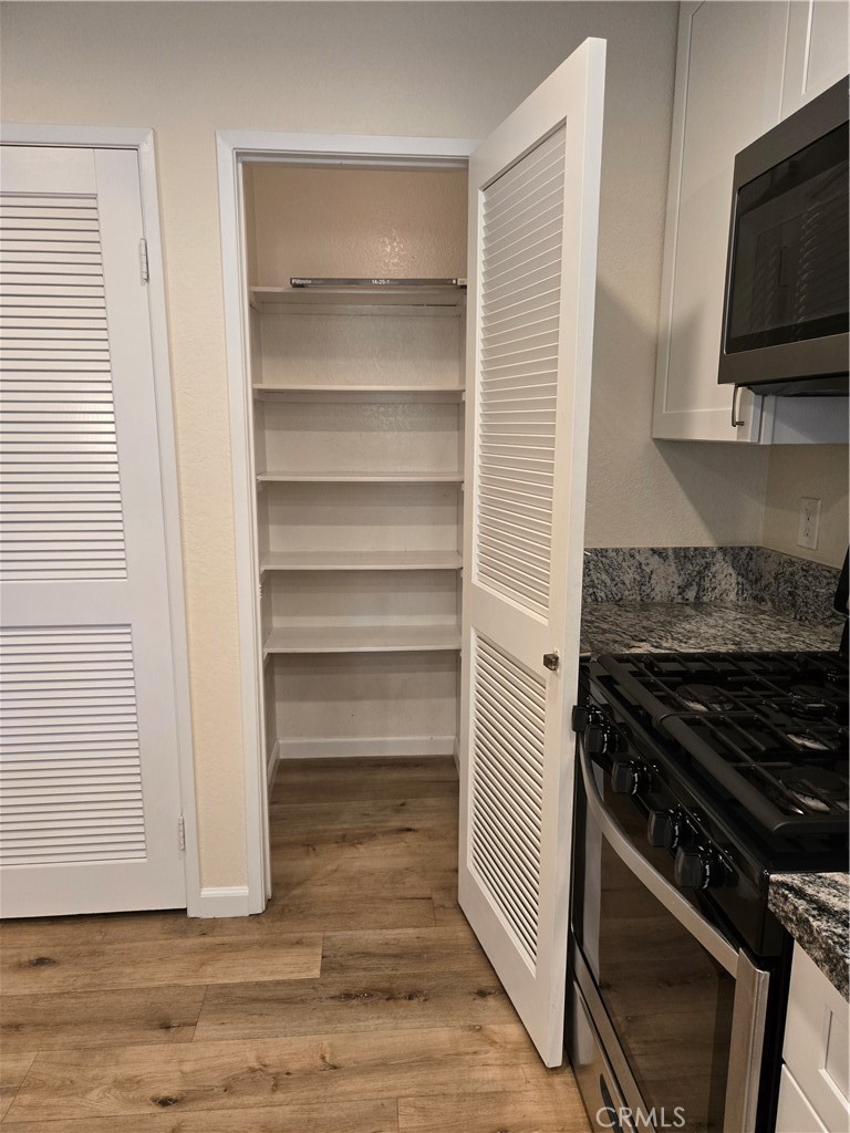 22 Exeter, Unit 23 Irvine, CA 92612 - Photo 26 of 34