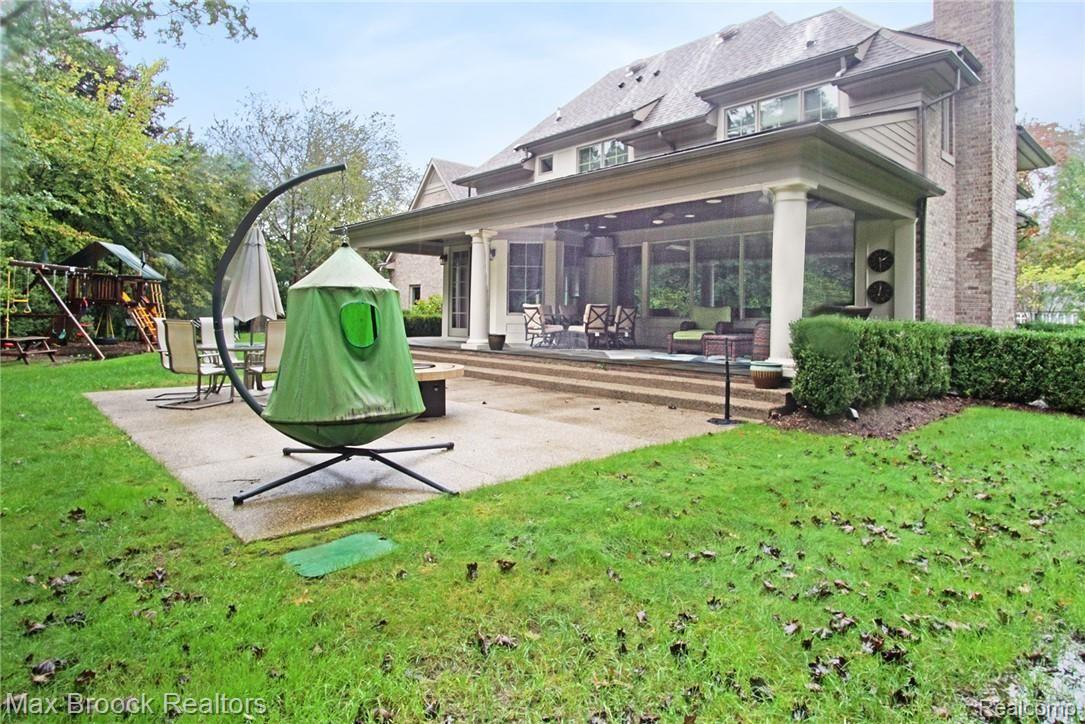 1187 North Cranbrook Road Bloomfield Hills, MI 48301 - Photo 40 of 51 DSC01218.jpg