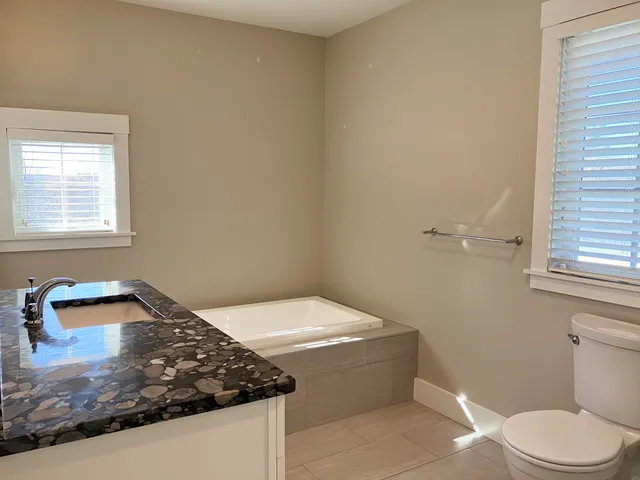 $596,000 | 26 North Main Street, Unit 7, Mont Vernon, NH 03057