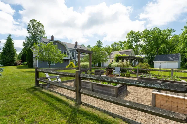 $596,000 | 26 North Main Street, Unit 7, Mont Vernon, NH 03057