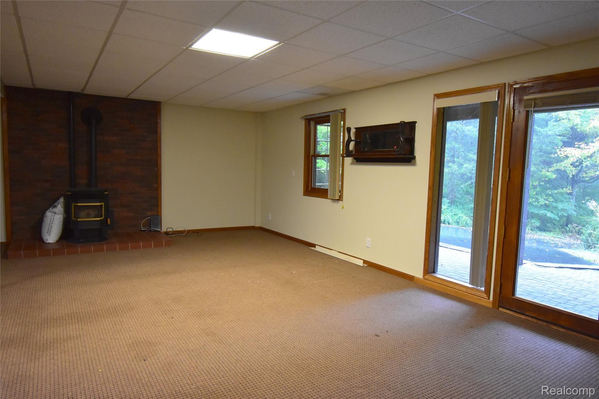 2053 Darwin Road Pinckney, MI 48169 - Photo 12 of 24 10 FAMILY ROOM IN WALKOUT.JPG