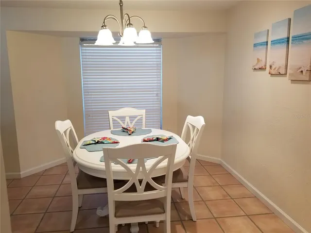 $3,000 | 2745 Cardwell Way, Sarasota, FL 34231