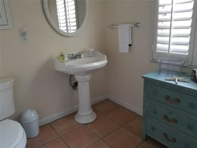 $3,000 | 2745 Cardwell Way, Sarasota, FL 34231