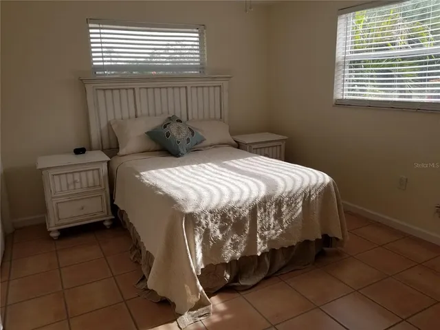 $3,000 | 2745 Cardwell Way, Sarasota, FL 34231