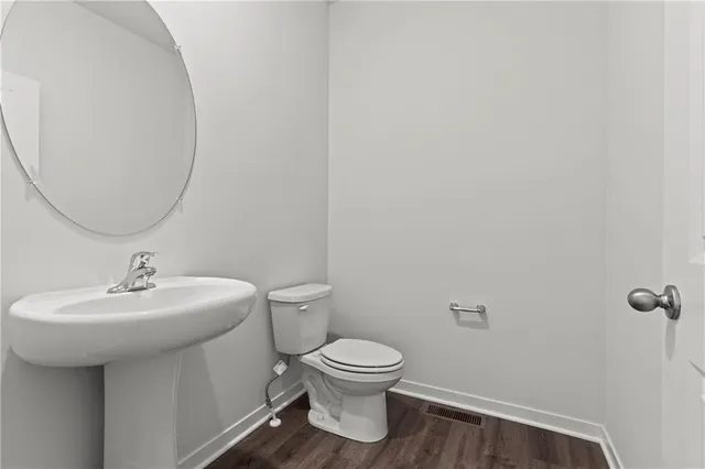 $399,990 | 614 Fallen Leaf Drive, Belton, MO 64012