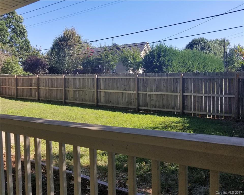 453 Deaverview Road Asheville, NC 28806 - Photo 20 of 24 Gallery Image 20