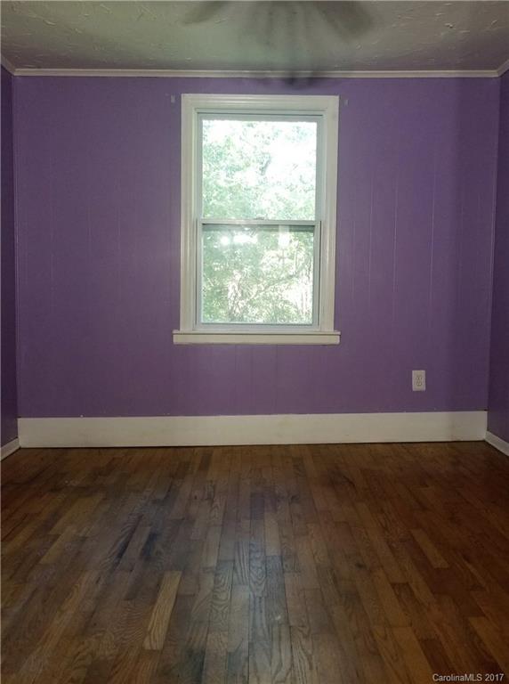 453 Deaverview Road Asheville, NC 28806 - Photo 10 of 24 Gallery Image 10